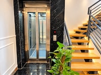 Hotel O premium Delite Greenfield