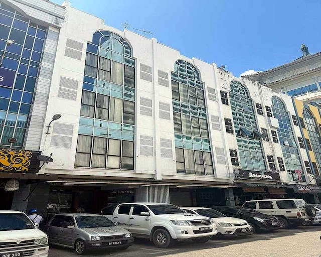 Dancenter Bukit Mata Boutique Hotel