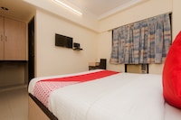 Super Hotel O Solitaire