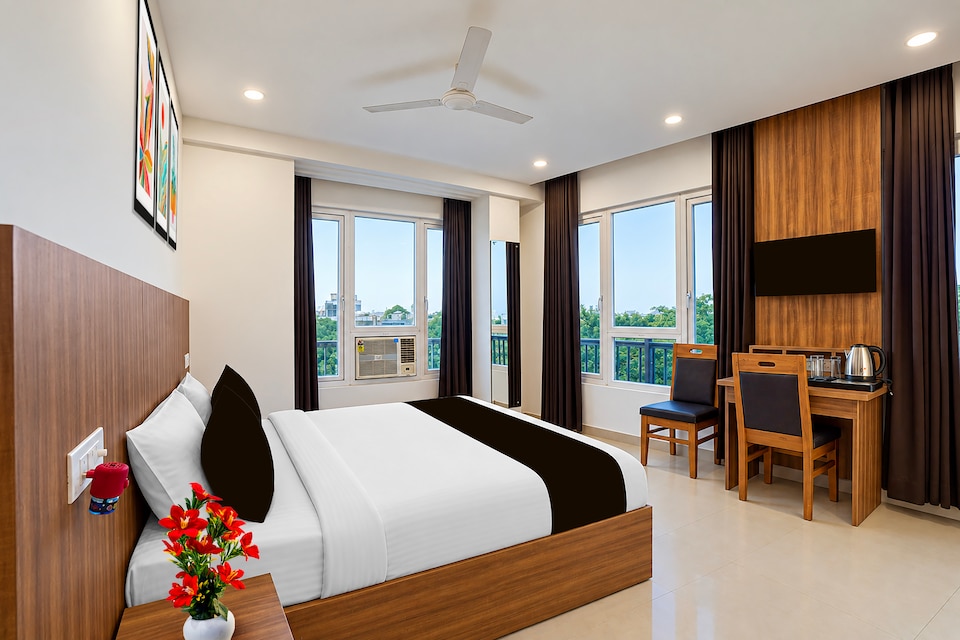Hotel O The Heritage Inn, Airport Lucknow, Lucknow