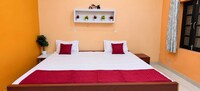 Spot On Nirmala House Home Stay