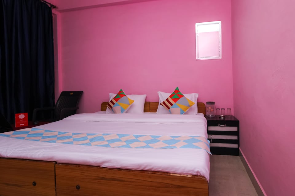 OYO Home 17323 Cozy Stay, McLeod Ganj, Mcleod-Ganj