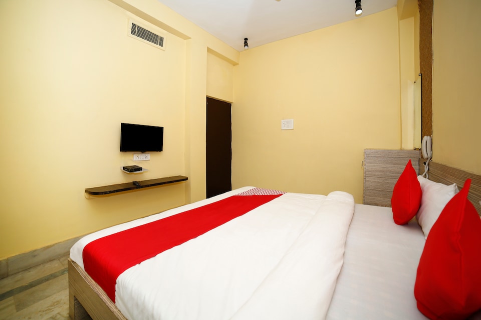 Hotel O Aashirwad Guest House, Gwalior, Gwalior