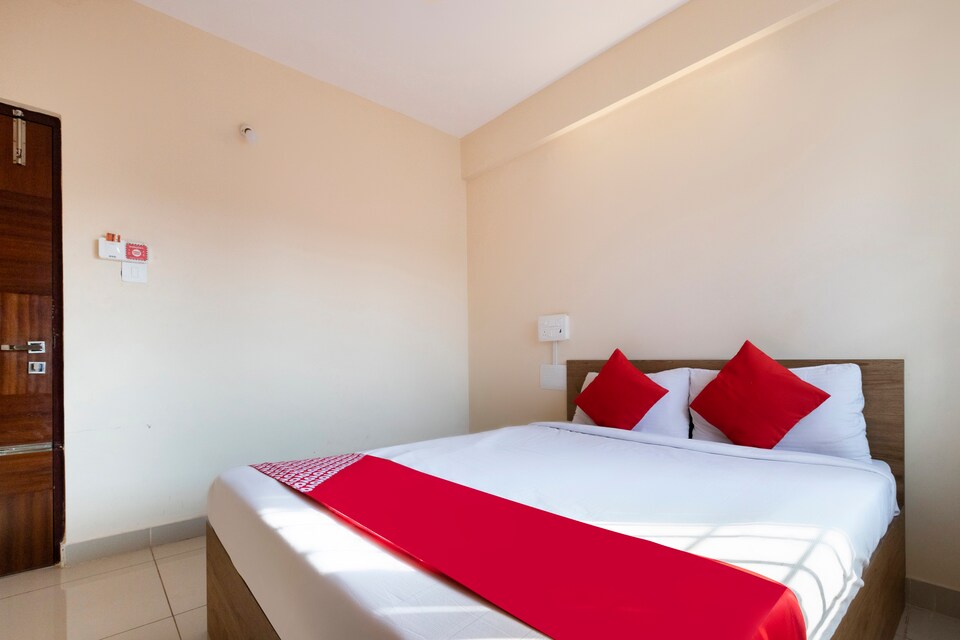 Capital O The Rove Near Banashankari Metro Station, Whitefield Bangalore-II, बैंगलोर