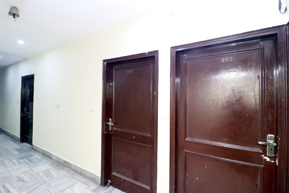 OYO 17328 New Friends Hotel, Ludhiana Railway Station, Ludhiana