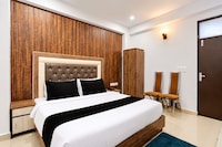 Hotel O Golden S