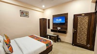 Hotel O Golden S