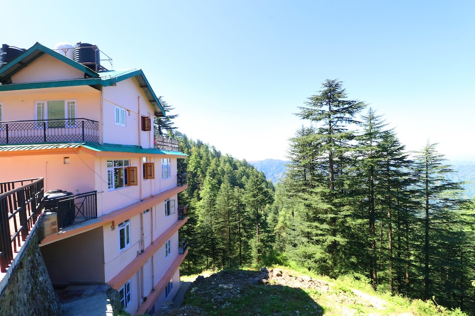 OYO Home 17349 Valley View 2BHK, Mashobra-Naldera, Shimla