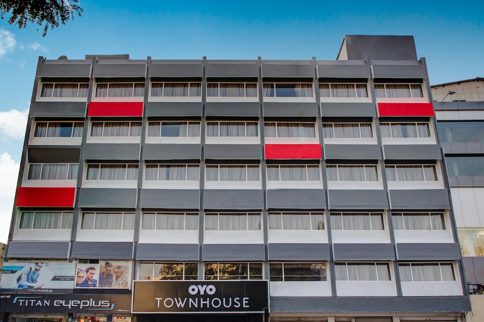 OYO Townhouse 64 Secunderabad, Secunderabad Railway Station, Hyderabad