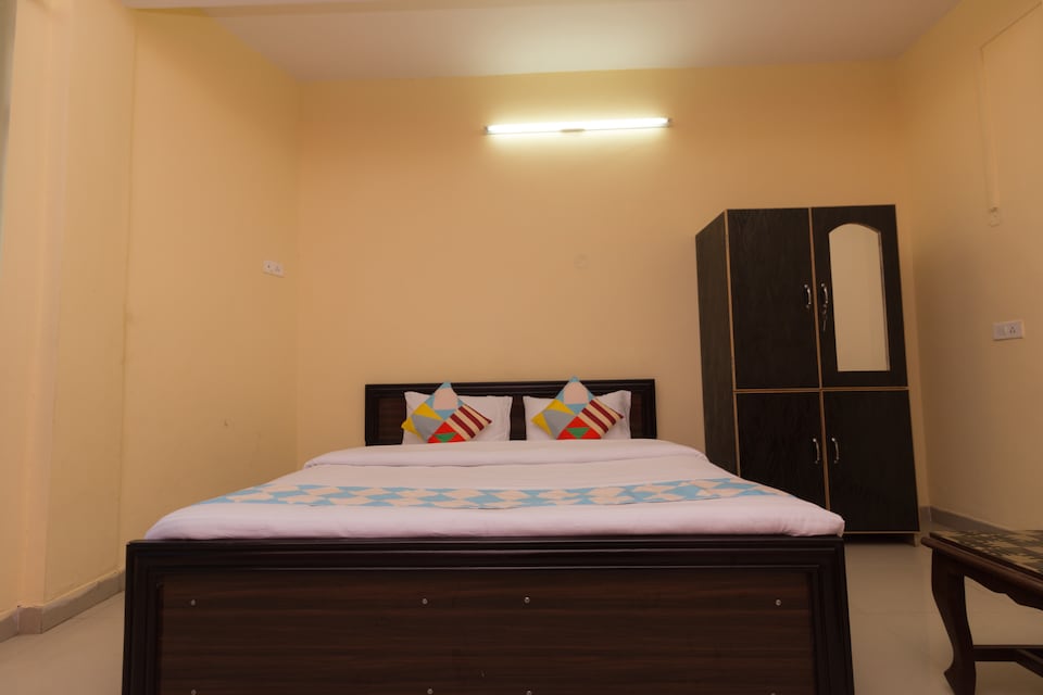 OYO Home 17354 Exotic Stay, Dharamshala, Dharamshala