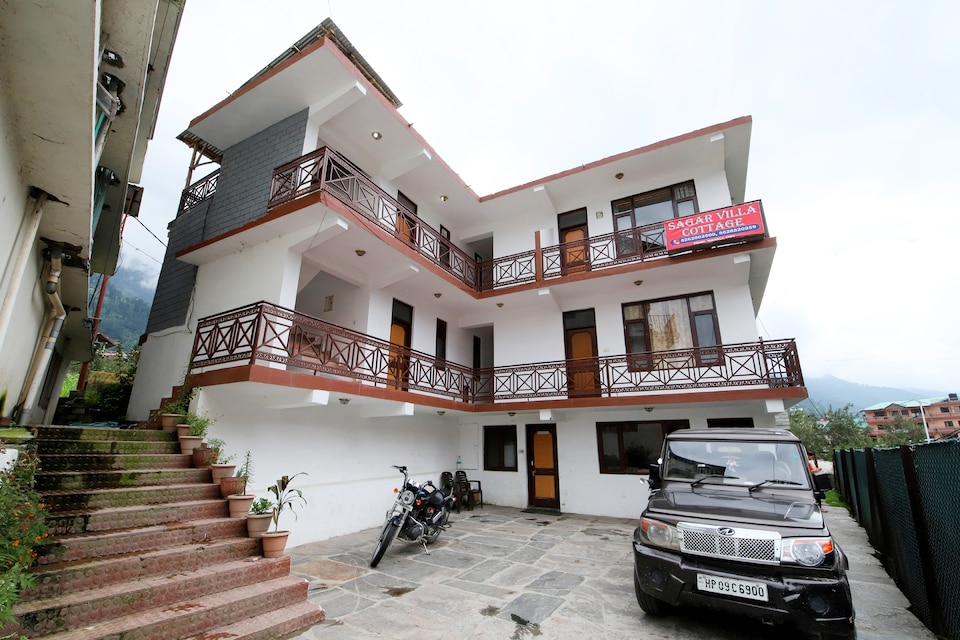 OYO Sagar Villa Cottage, Naggar Road, Manali