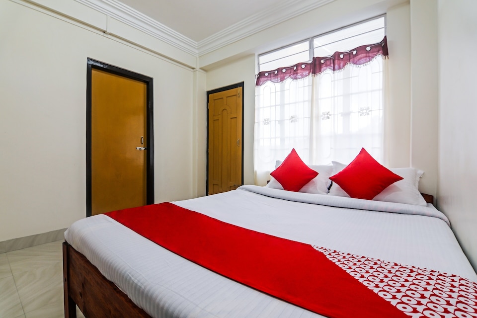 OYO Shillong Mantra Guest House, Laitumkhrah, Shillong