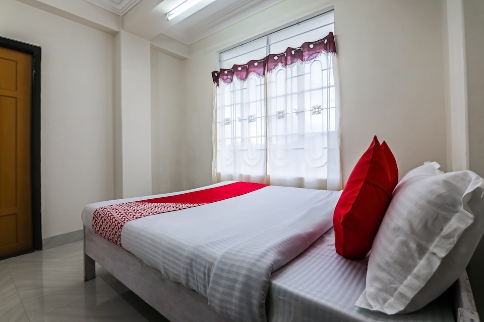OYO Shillong Mantra Guest House, Laitumkhrah, Shillong