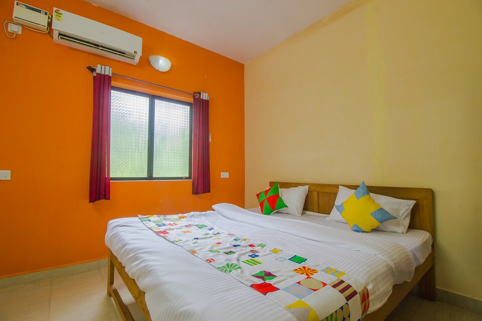 OYO 17370 Home Colorful 1BHK Calangute Beach, Calangute Goa, Goa