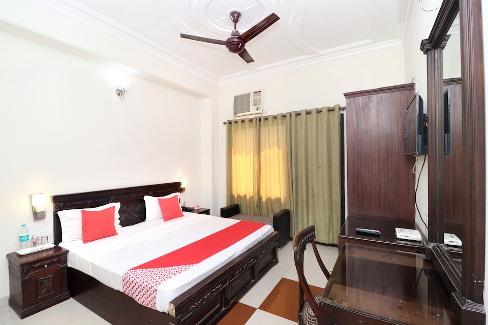 OYO 17381 Hotel City Look, Baddi, Baddi