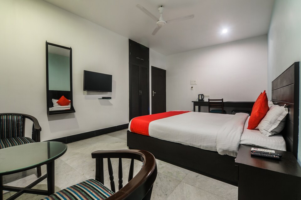 OYO 17385 Turquoise Inn, GS Road Guwahati, Guwahati