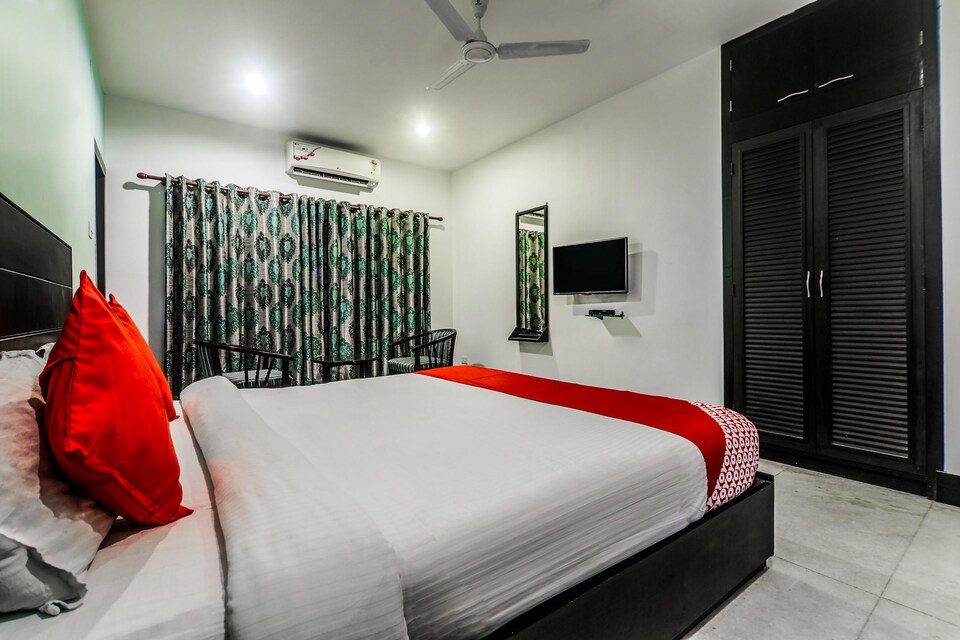OYO 17385 Turquoise Inn, GS Road Guwahati, Guwahati