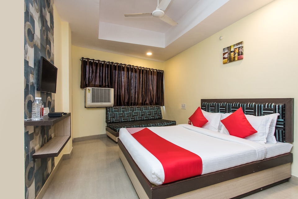 OYO Flagship 17390 Hotel Aaram, MG Road Indore, Indore
