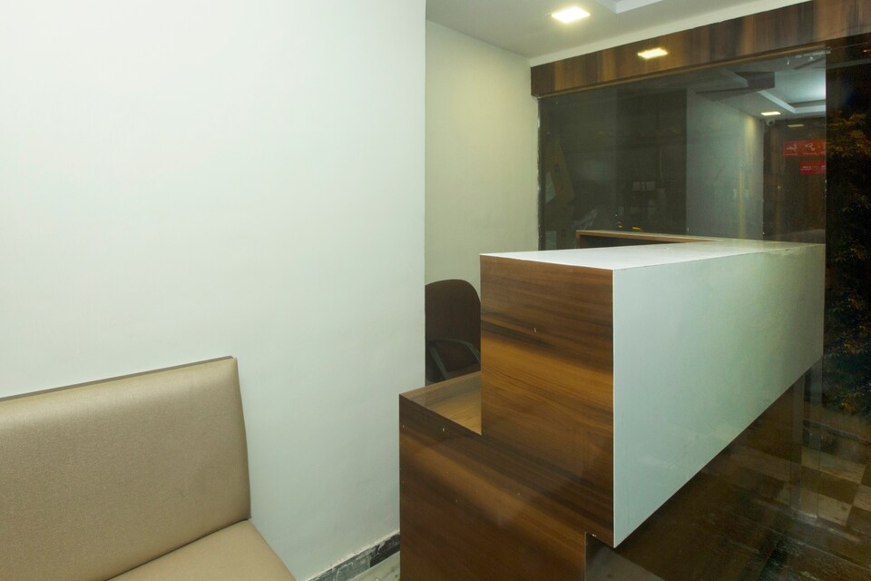 LIVE AS MUM2496, Mumbai Airoli-Vashi, Mumbai