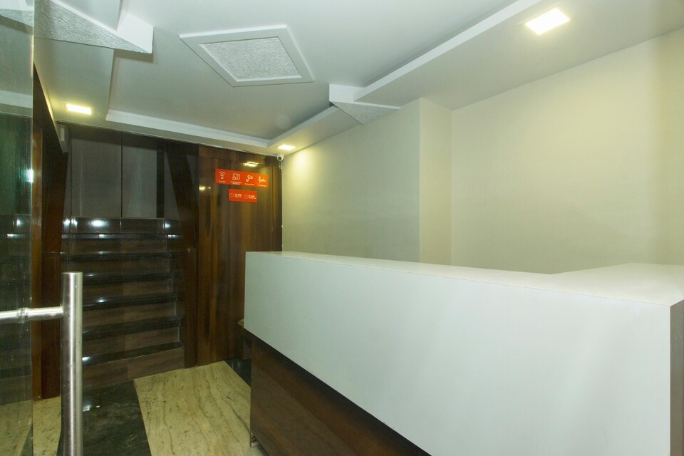 LIVE AS MUM2496, Mumbai Airoli-Vashi, Mumbai