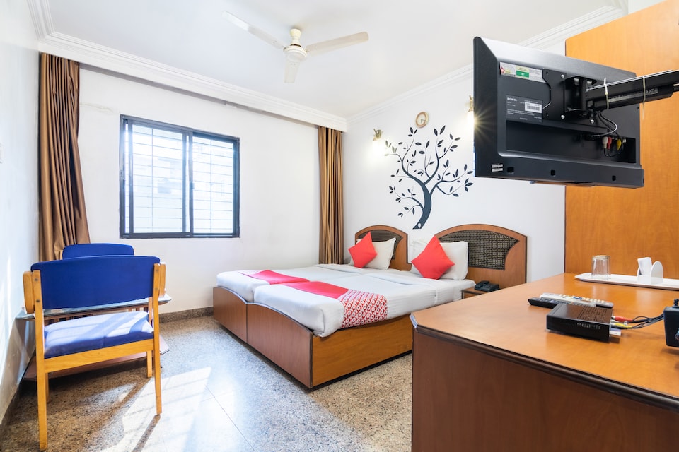 OYO 539 Hotel Pearl Inn, Koramangala Sony World Signal-II, Bangalore