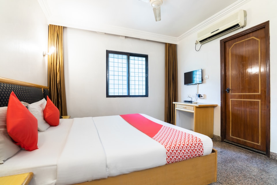 OYO 539 Hotel Pearl Inn, Koramangala Sony World Signal-II, Bangalore