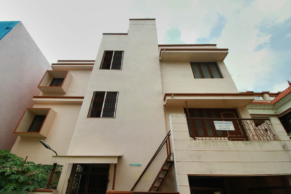 OYO 17414 Modern 2BHK, Pondicherry City Centre, Pondicherry