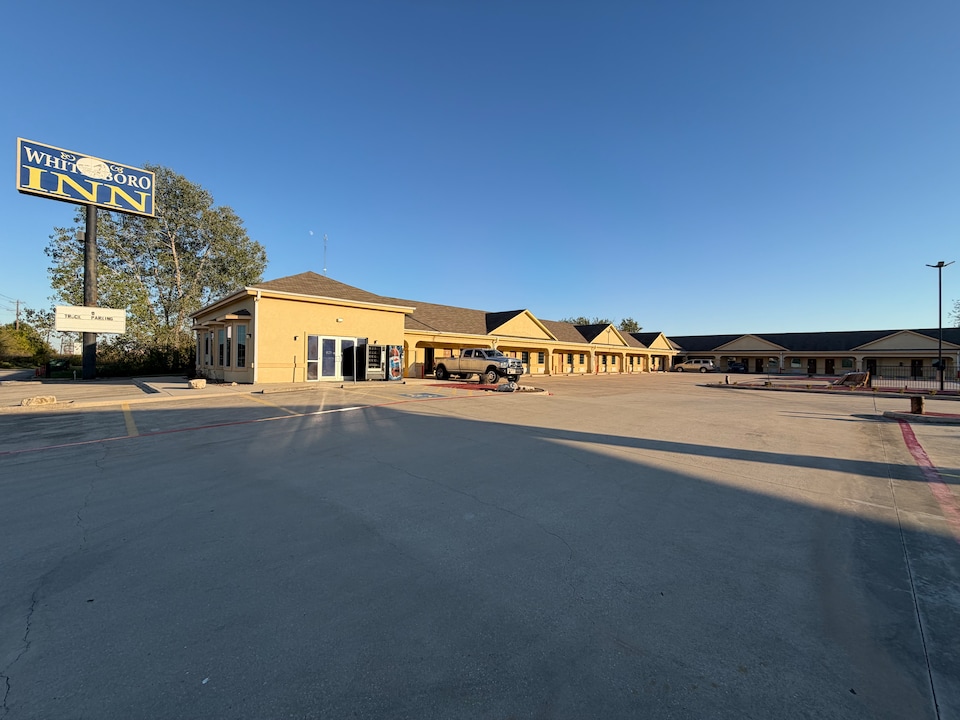 Whitesboro Inn & Suites Gainesville TX,  Whitesboro, TX, Whitesboro, TX