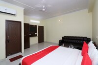 OYO Sidra Guest House