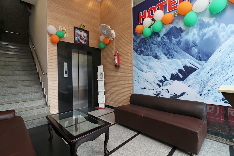 OYO Sv, Tikonia Haldwani, Haldwani