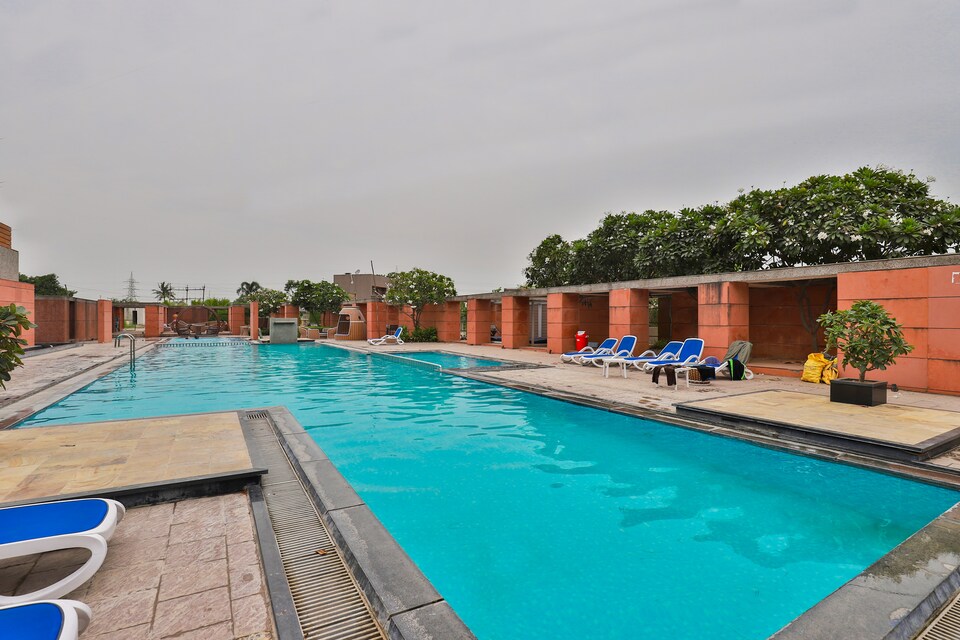 OYO 17445 Harshraj Heaven, Kamrej Surat, Surat