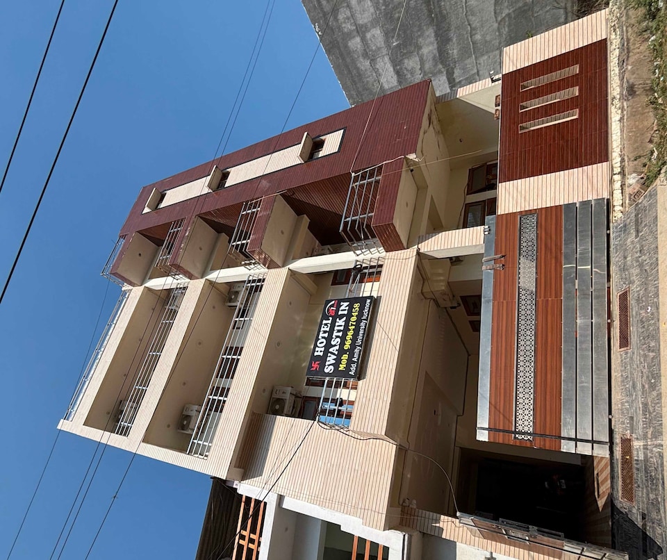 Hotel O Swastik In, Gomti Nagar Lucknow, Lucknow