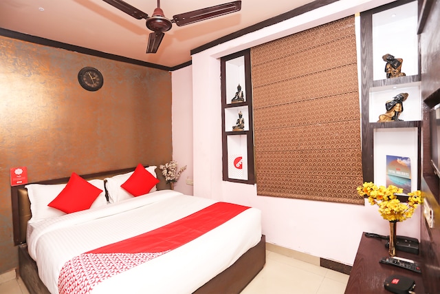 Hotel O by OYO Palm Tree