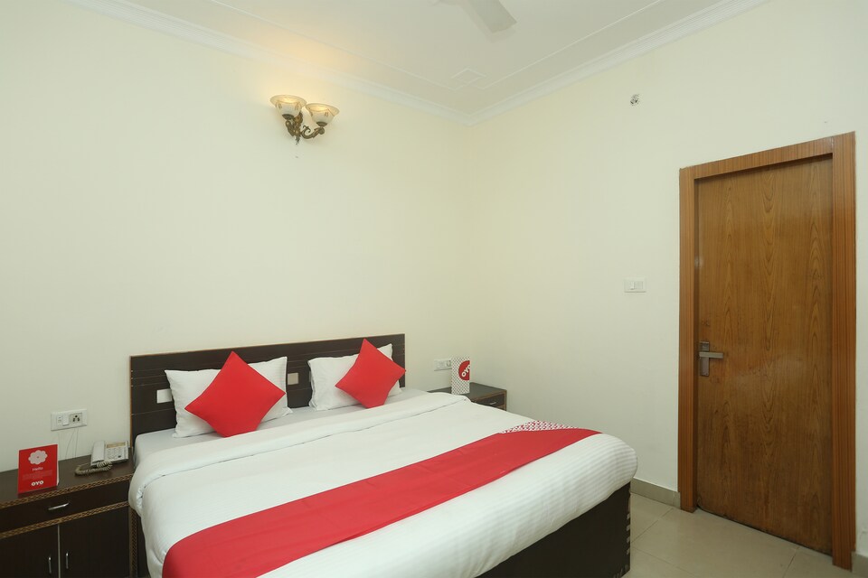 OYO 18267 Sunita, Haridwar Junction, Haridwar