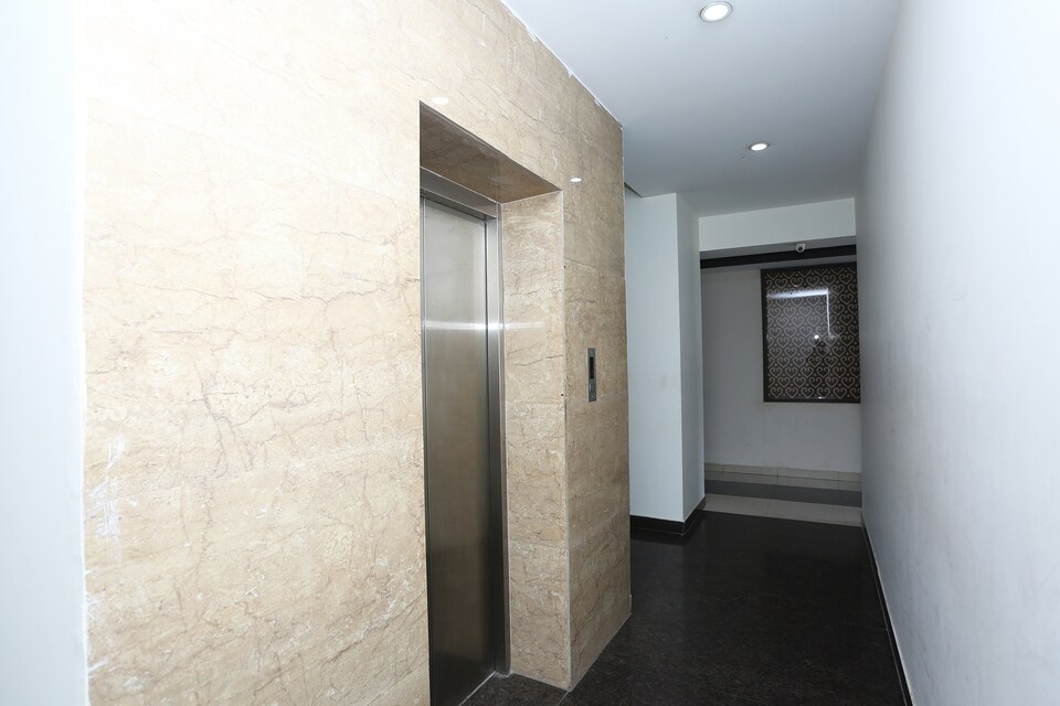 Capital O 2852 बिलबेरी होटल, Rewari, रेवाड़ी