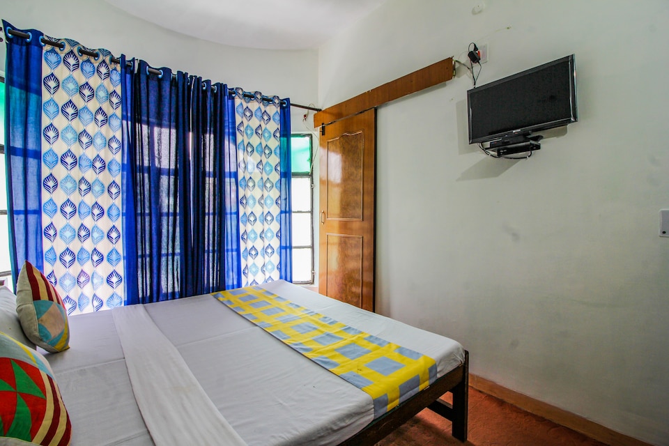 ओयो होम 18299 लेक व्यू स्टे, Naukuchiatal Nainital, नैनीताल