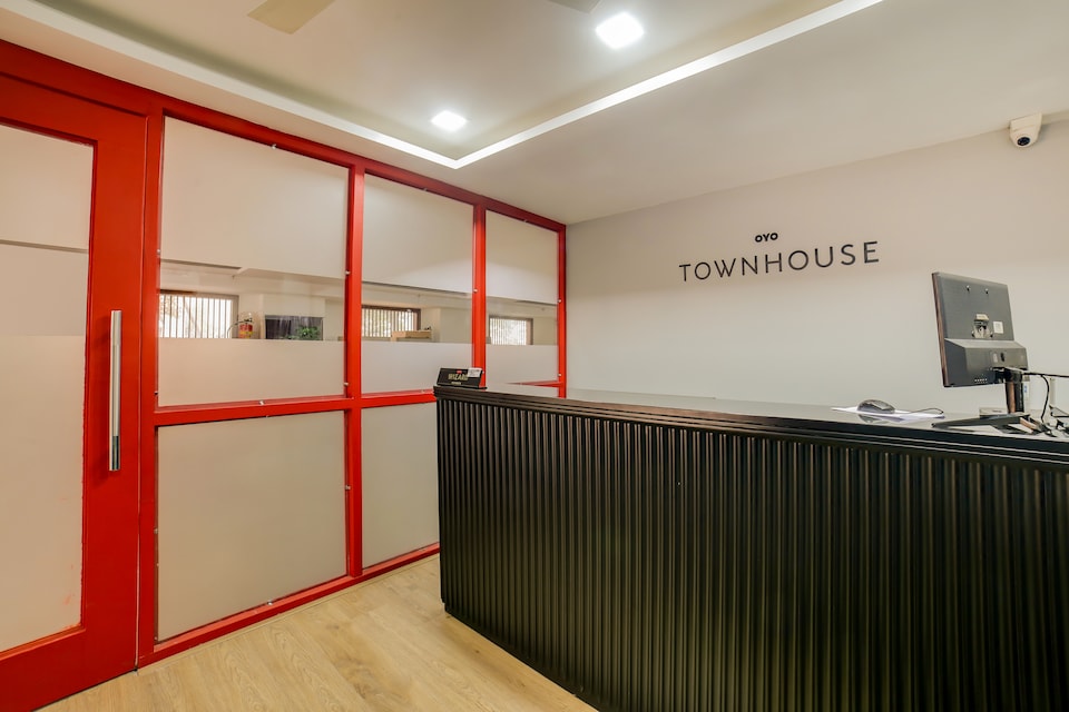 Live as DEL2752, Pitampura - Rohini Delhi, Delhi