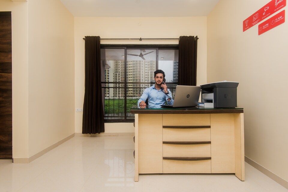 OYO 18309 Livinn Apartments, Mumbai International Airport, Mumbai