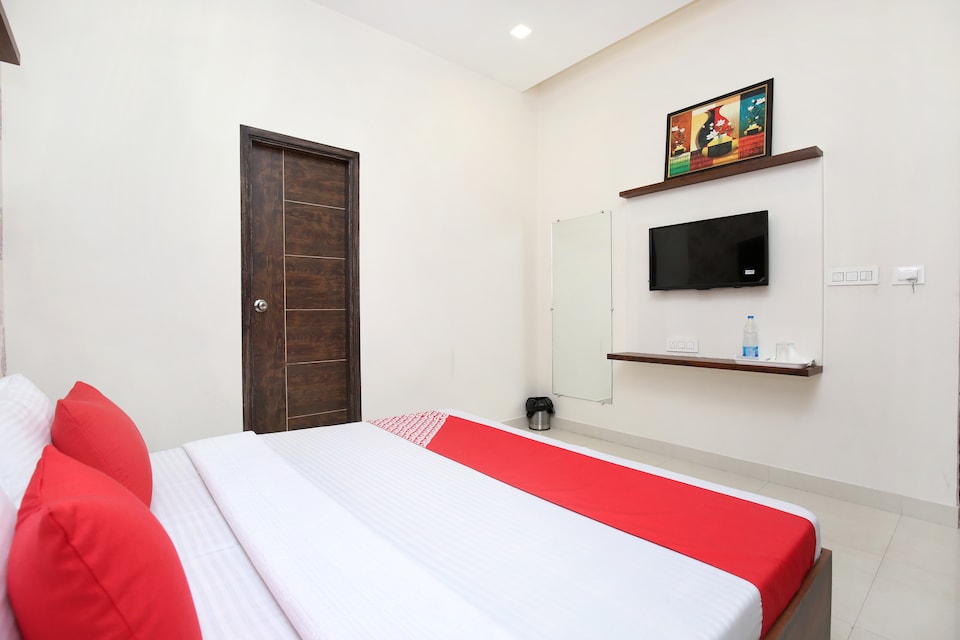 Live on ASR561, Amritsar Bus Stand, Amritsar