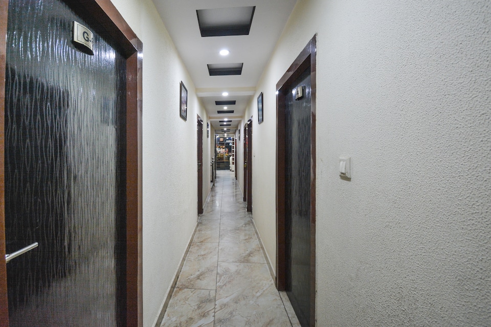 Hotel O Alpen Rose, Bhupatwala Haridwar, Haridwar
