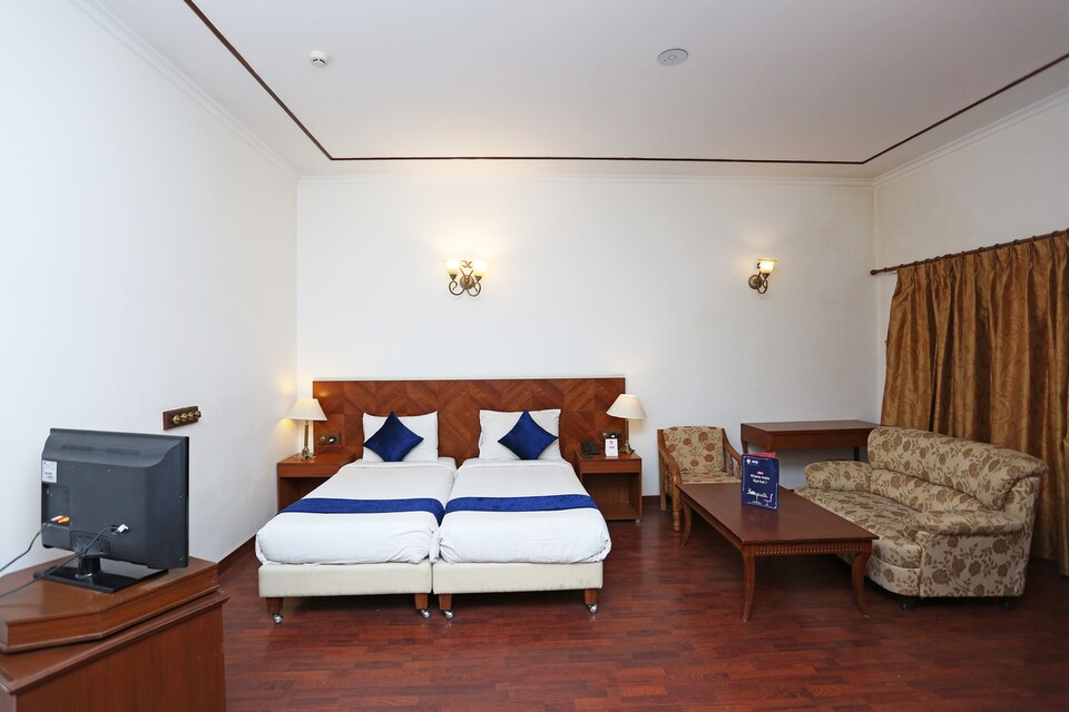 OYO 2856 Tullahmore Estate, Library Chowk Mussoorie, Mussoorie