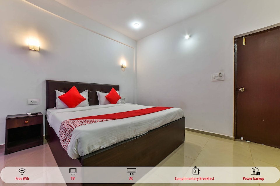 OYO 18325 The Essence Retreat, Calangute Goa, Goa