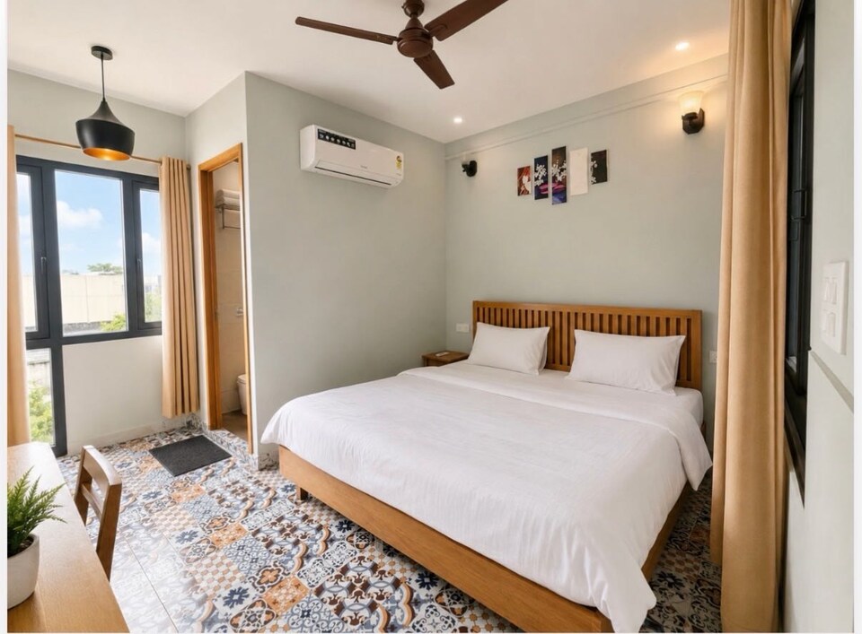 Hotel O  Golden Leaf, Chakrata Road Dehradun, Dehradun