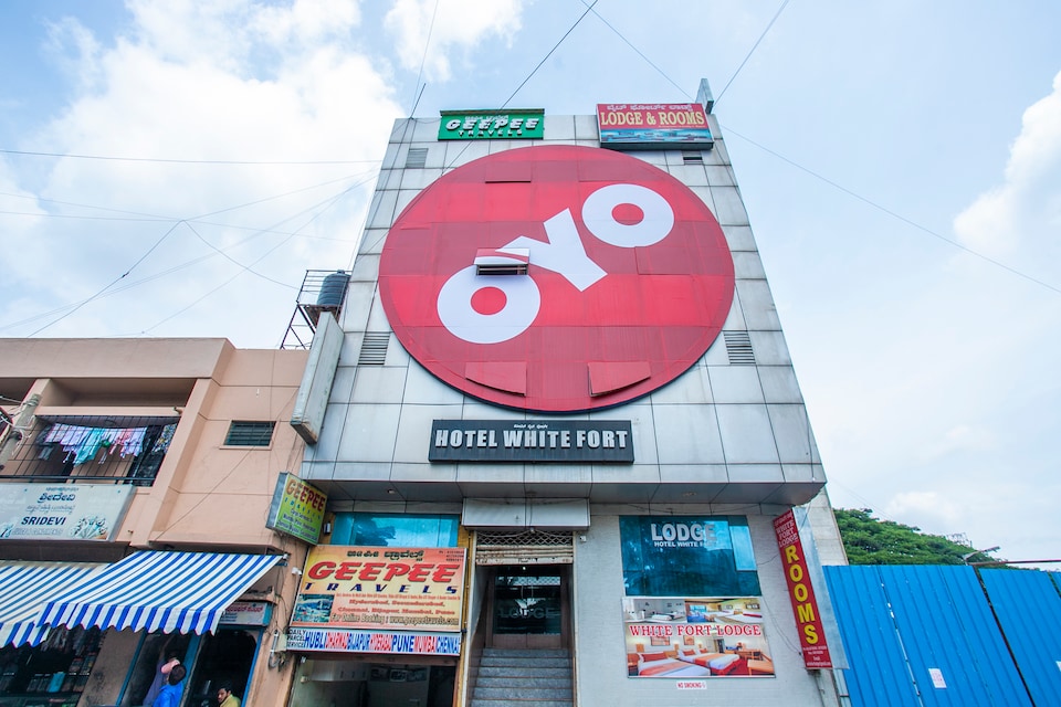 Hotel O White Fort Near Lalbagh Botanical Garden, Basvanagudi Bangalore, Bangalore