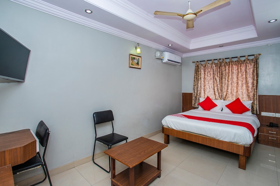 Hotel O White Fort Near Lalbagh Botanical Garden, Basvanagudi Bangalore, Bangalore