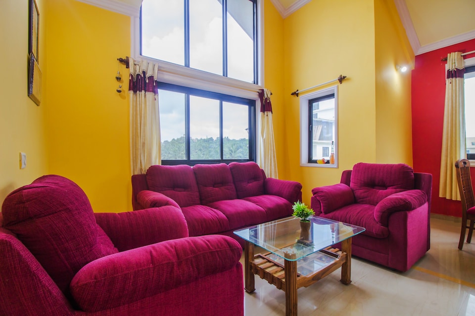 OYO 18351 Luxurious Stay, Porvorim Goa, Goa