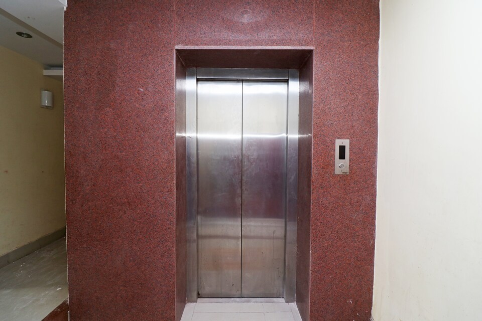 OYO 18409 HOTEL SUN CITY, Swargdwar Puri, Puri