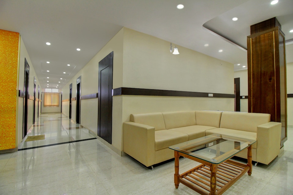 OYO 18410 Shree Sapthakoti Residency, Chikmagalur, Chikmagalur