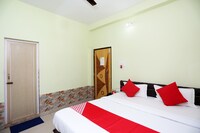 OYO Sri Hari Guest House