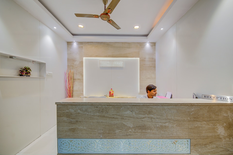 OYO 18431 Hotel Celestee Grand, Nampally, Hyderabad